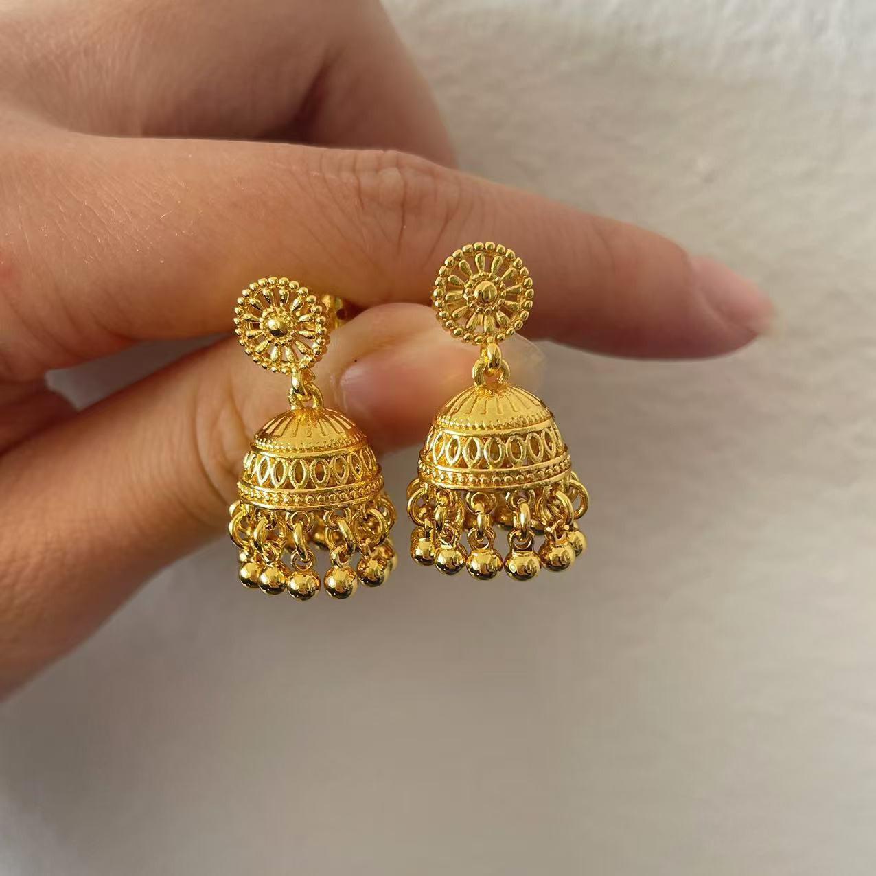 Elegant Bohemian Jellyfish Tassel Stud Earrings with Luxurious, Long-Lasting Finish