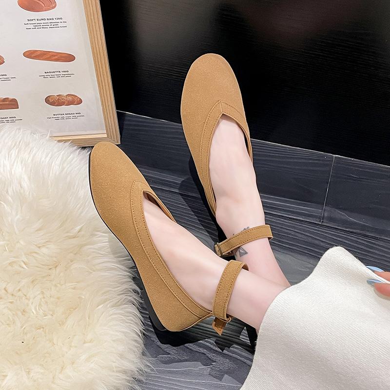 Fashion Spring and Autumn Women's Flat-bottomed Ballet Soft Leather Low-top Shoes Are Fashionable and Round-headed Casual Low-top Shoes.
