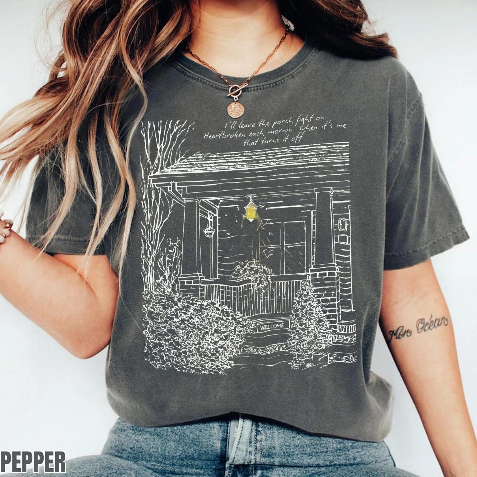 Comfort Colors Noah Kahan Porch Light Shirt, The Great Divide Sweatshirt, Concer 3XL
