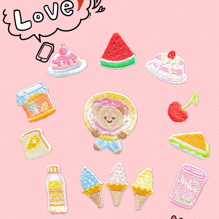 Self-adhesive Teddy Bear Embroidery Patch for DIY Clothing and Accessories