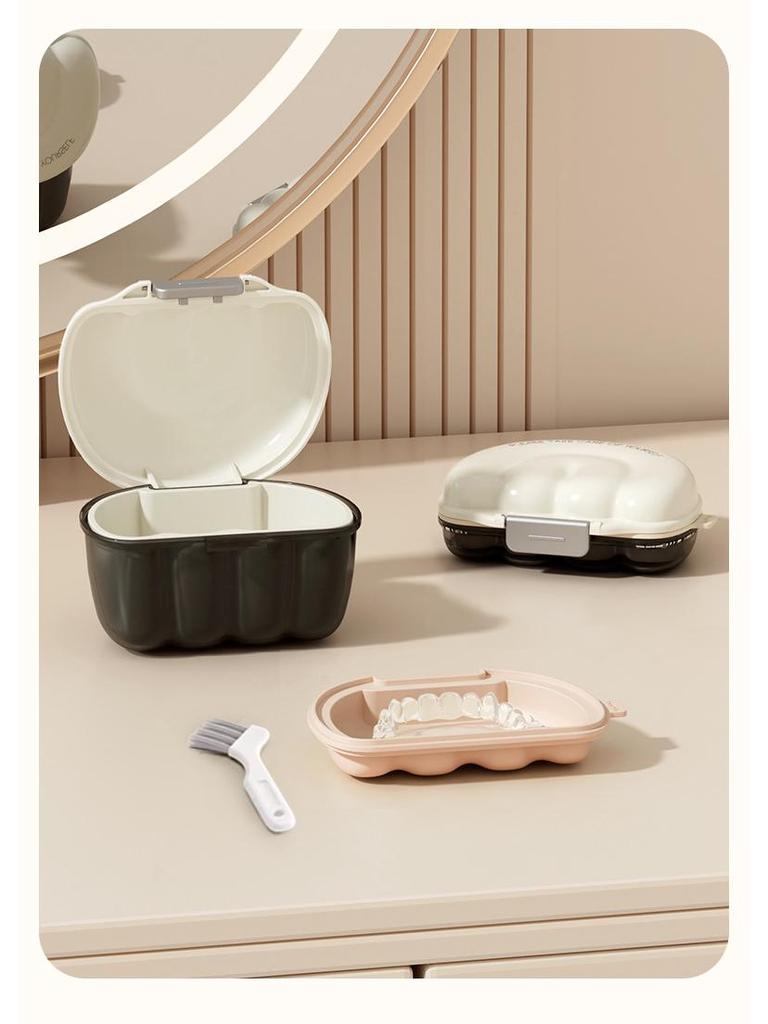 Portable Retainer Case: Large Silicone Box for Invisible Aligners, Dentures & Orthodontics