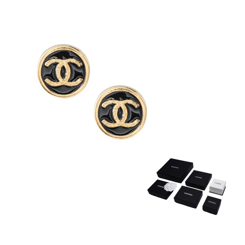 

CHANEL [24C New Product] Logo Alloy Stud Earrings Women s Black чорний