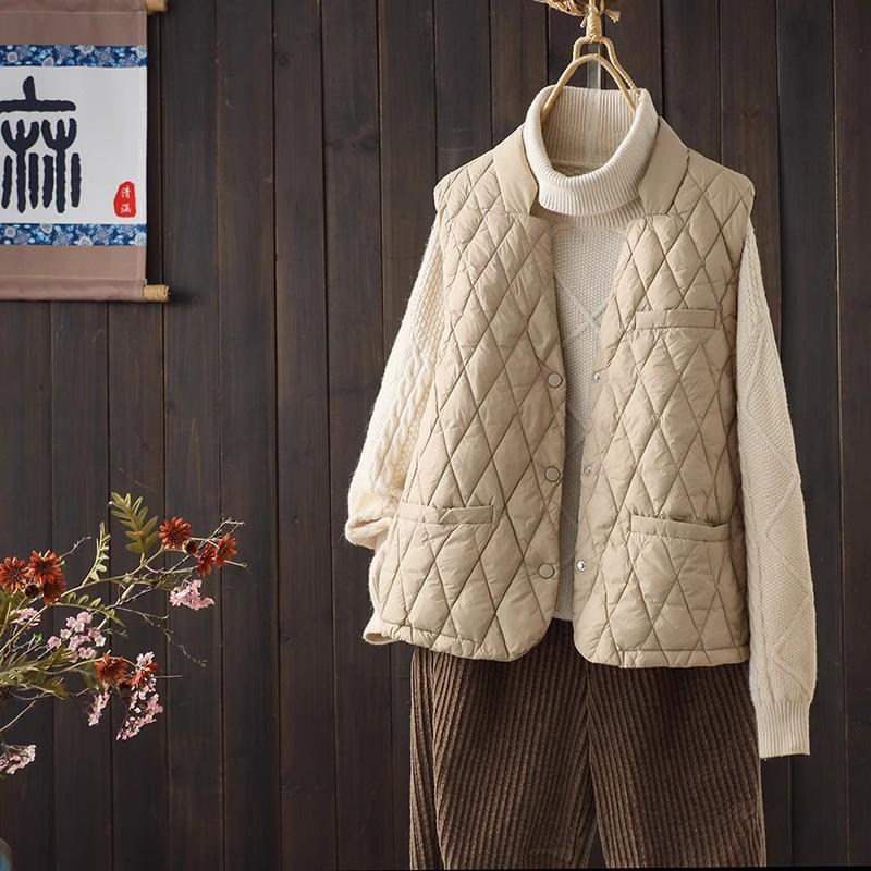 

90 пух білого каченяти пуховий жилет жіночий 2025 осінь і зима новий легкий ромбоподібний стьобаний лінія тонкий складений жилет тренд L світлого кольору хакі
