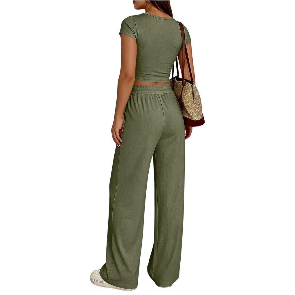 Moderiktig och färgglad casualkostym för kvinnor