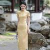Yellow is sent to test the national style, new Chinese style, Suzhou long cheongsam, improved young women's high sense, daily can be worn in summer