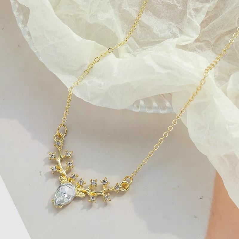 

New Bohemian Elk Pendants Necklaces for Women Gold Color Metal Chain Crystal Branch Luxury Wedding Neck Zircon 2026 new trend