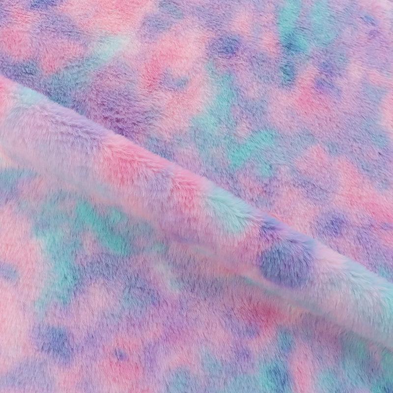 Gradient Iridescent Faux Rabbit Fur Fabric for Autumn/Winter - 100% Polyester, Ideal for Bags, Luggage, Home Textiles, Shoes, and Home Furnishings.