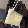 Exquisite large-capacity bag women's 2025 new fashion retro soft leather shoulder bag casual commuter tote bag