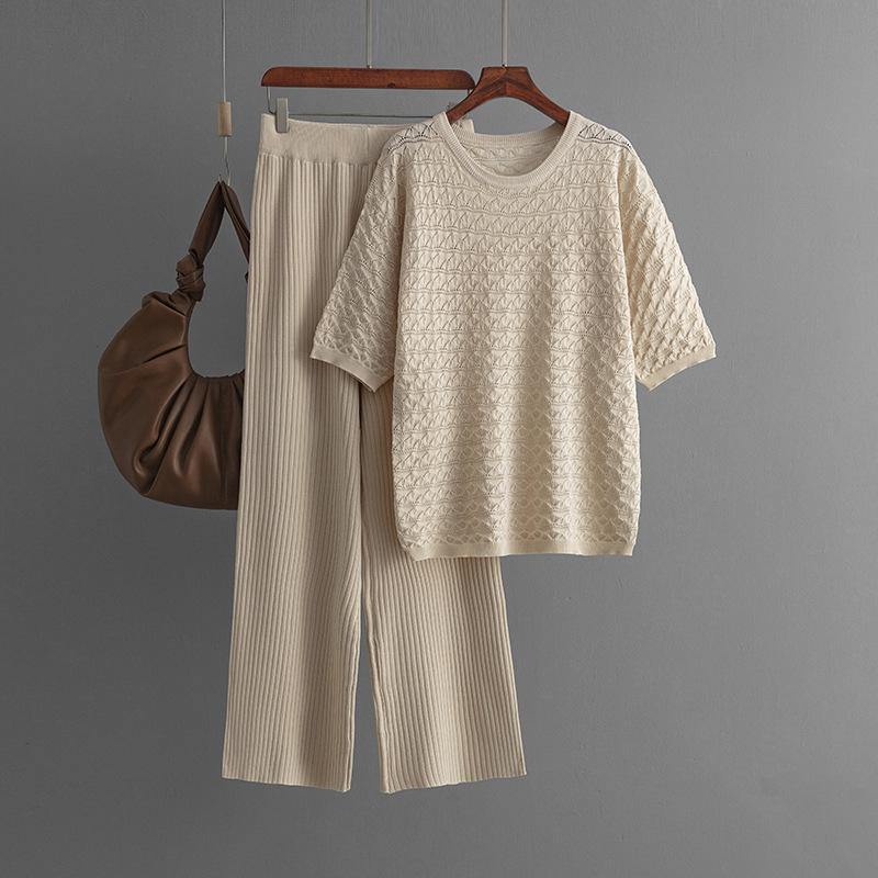 Summer new solid color hollow casual round neck fashion suit short sleeve trousers knitted two-piece set