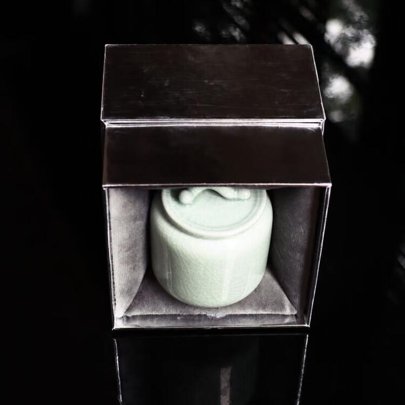 Ru Kiln Tea Awakening Jar