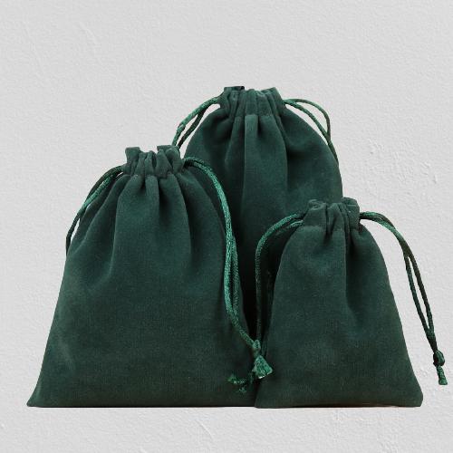 50 Pcs/Lot Soft Fabric Velvet Drawstring Gift Bags for Wedding Party Various Size Jewelry Package Elegant Pouches