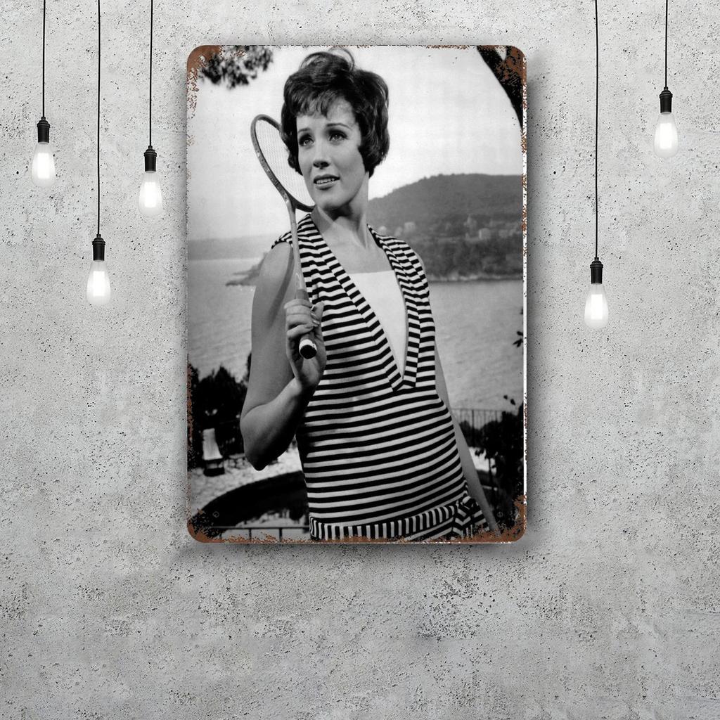 Connie Francis Decor Vintage Metal Signs Tin Signs Captain Poster Decor for Bar Pub Club Man Cave Wall Decoration