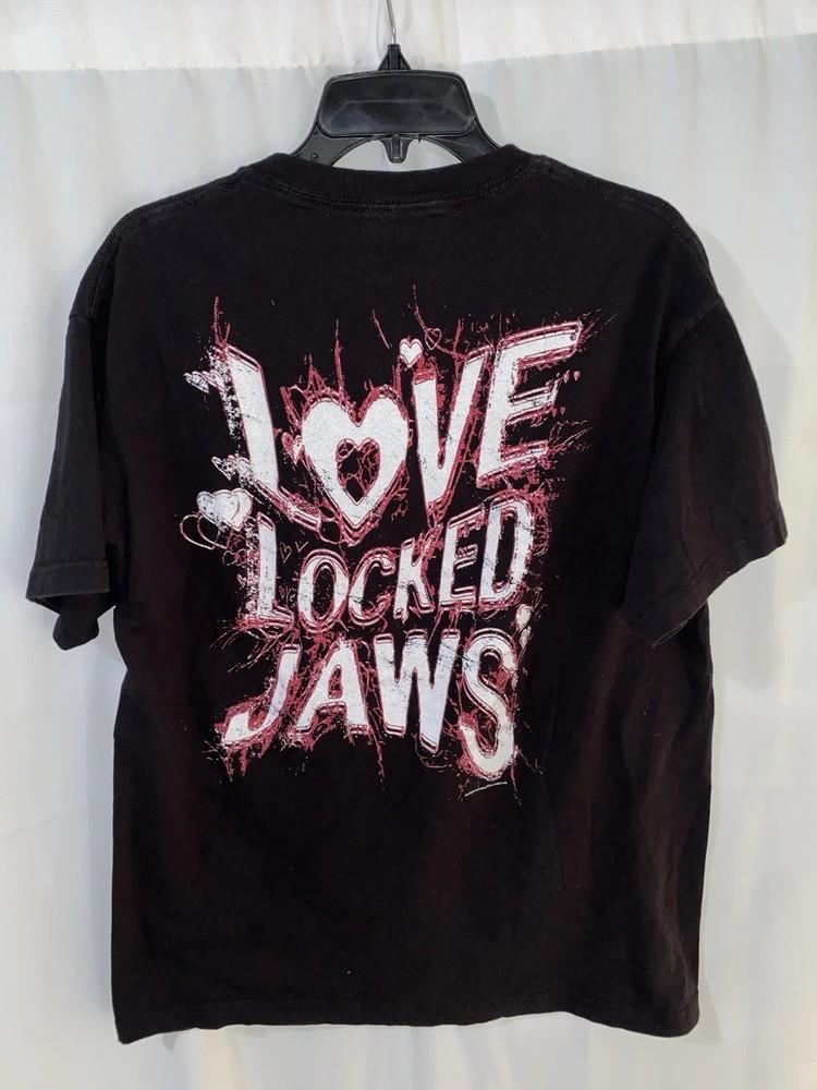 

Static Dress T-Shirt Love Locked Jaws Album Graphic Reprint S–4XL Unisex T-Shirt M