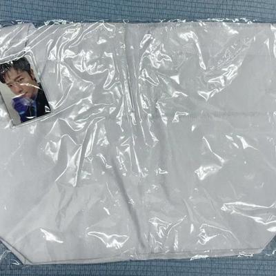 SUPER JUNIOR (sealed)Shu Pershow 10 Shoulder Bag East Sea