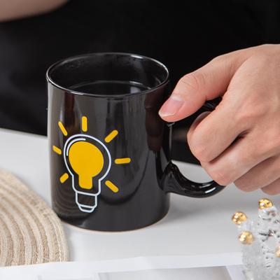 Glühbirne, Farbwechselbecher, kreativer Farbwechsel, Keramiktasse, Kaffeetasse, Zaubertasse