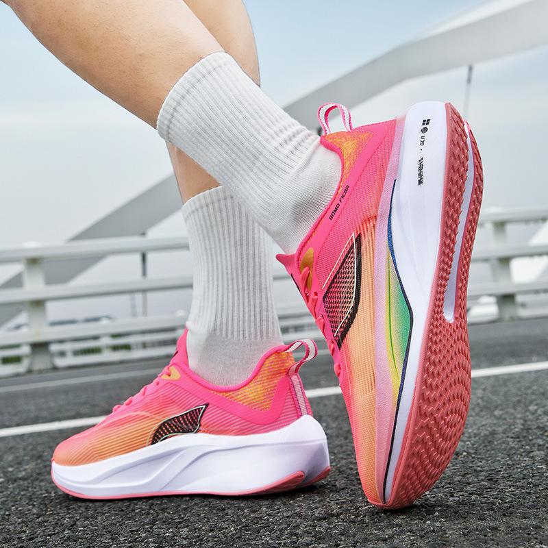 

Summer men s shoes comfortable breathable mesh shoes men s carbon platesoft solerunning shoes men s professional marathon shock absorption lightweight 39 розовый
