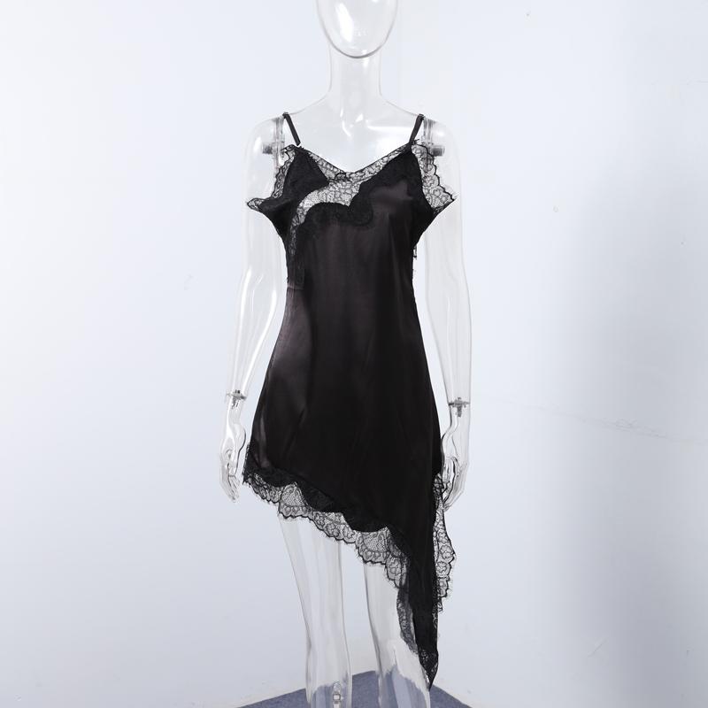 

Летнее платье-майка кружевное лоскутное сексуальное с открытой спиной женское платье на бретелях пляжное отпускное платье-комбинация M чёрный