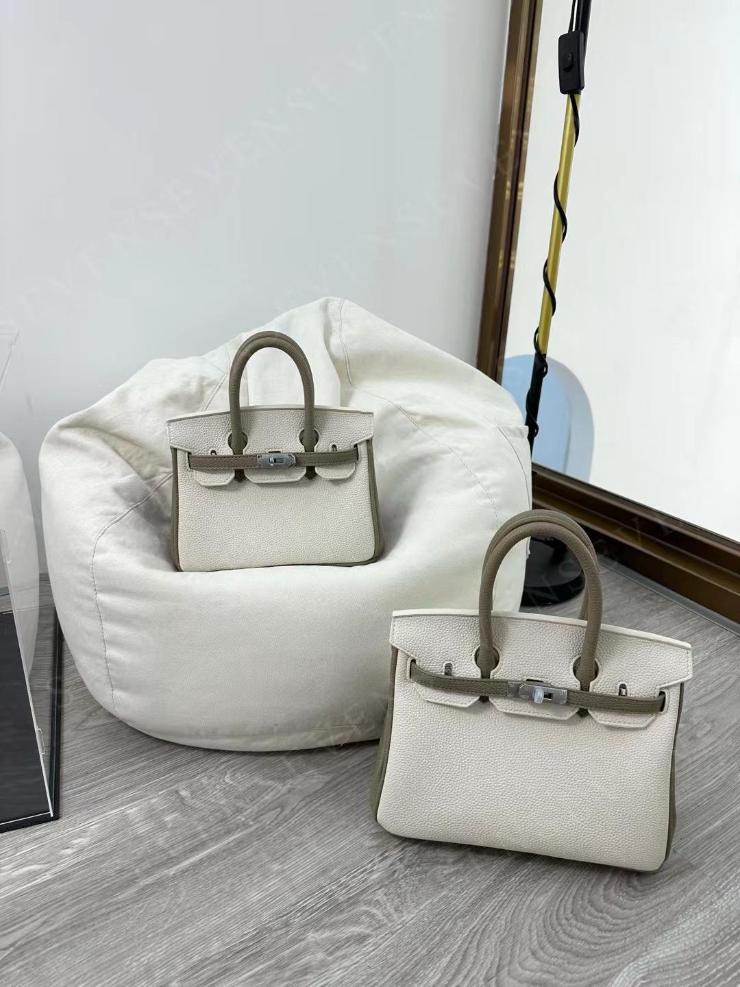 

Жіночі класичні ретро-сумочки - європейська та американська мода