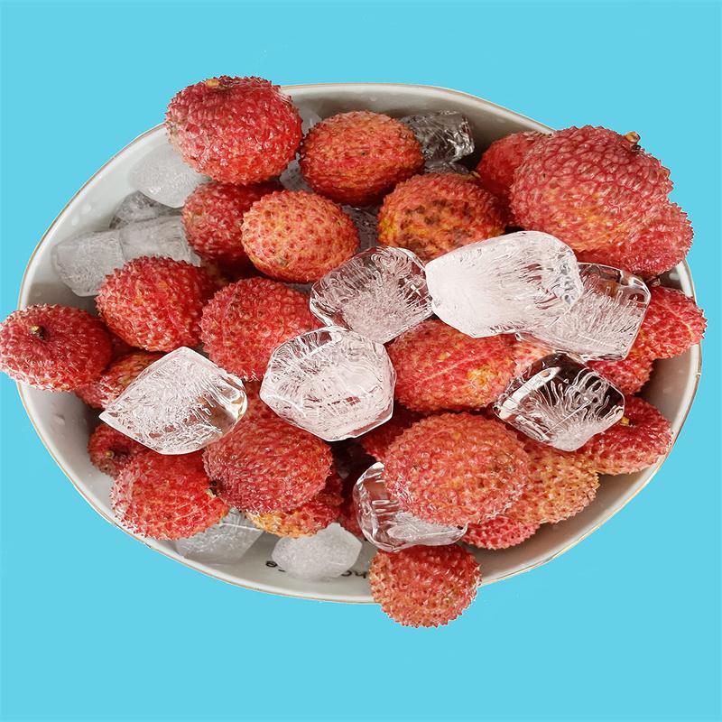Honeycomb Ice Cube Tray Reusable Silicone Ice Cube Mold BPA Free Ice Maker with Removable Lid for Easy Release