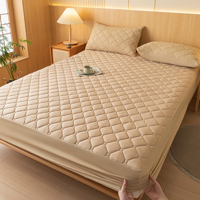 1pc Gray Mattress Cover Waterproof Bed Covers Quilted Fitted Sheet Thickened Bedsheet for Home Housses De matelas(No Pillowcase)