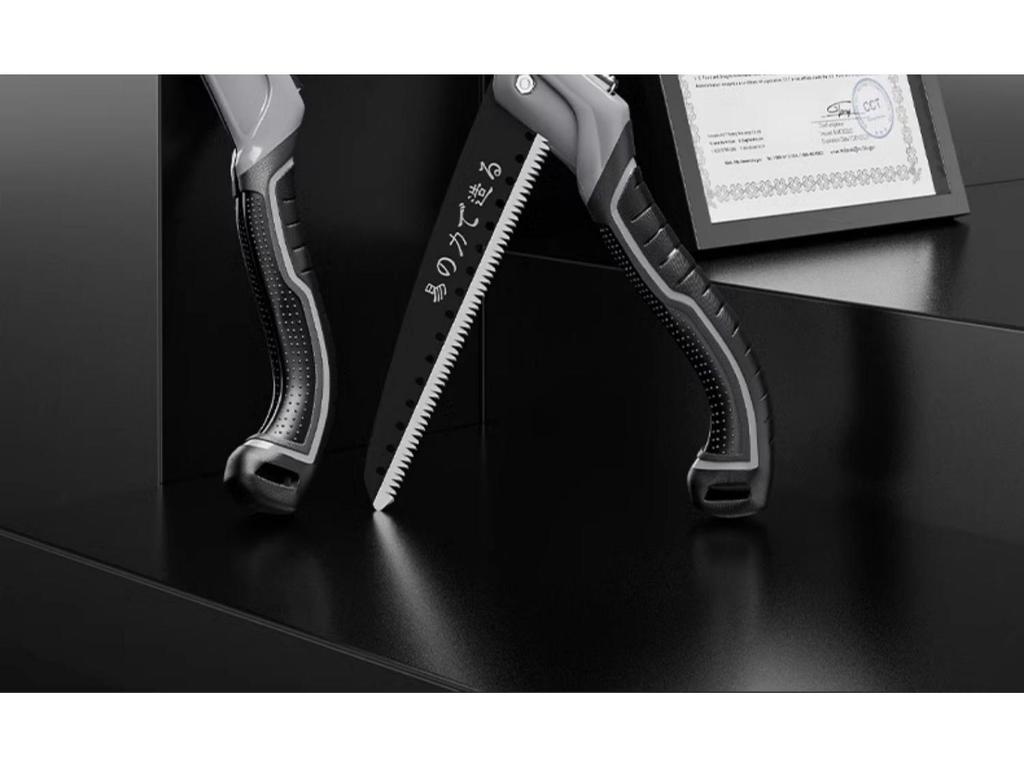 Japanese Folding Hand Saw: Fast Felling Tree Saw for Manual Wood Cutting