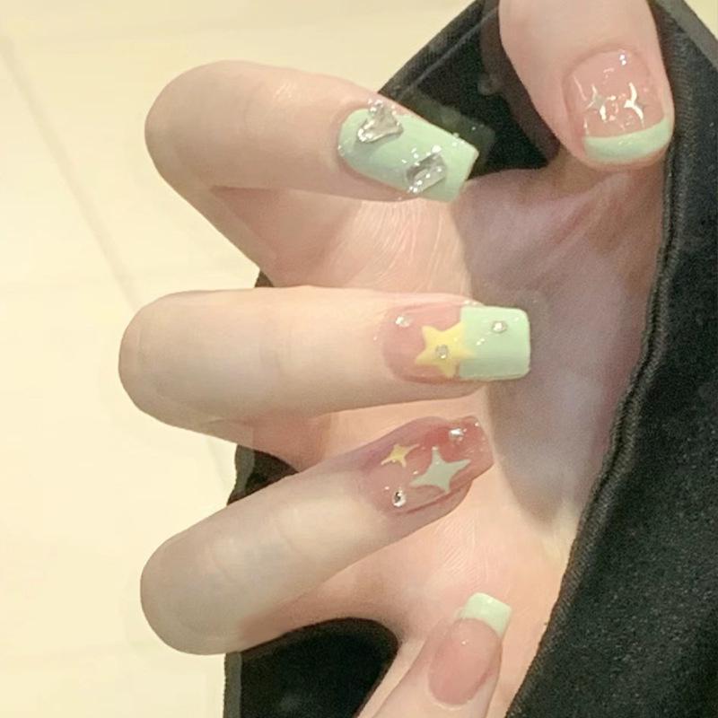 Unghii Drăguțe de Desene Animate, Scurte, Tip Coffin, Presate - Vârfuri de Manichiură Dopeamine, Detașabile