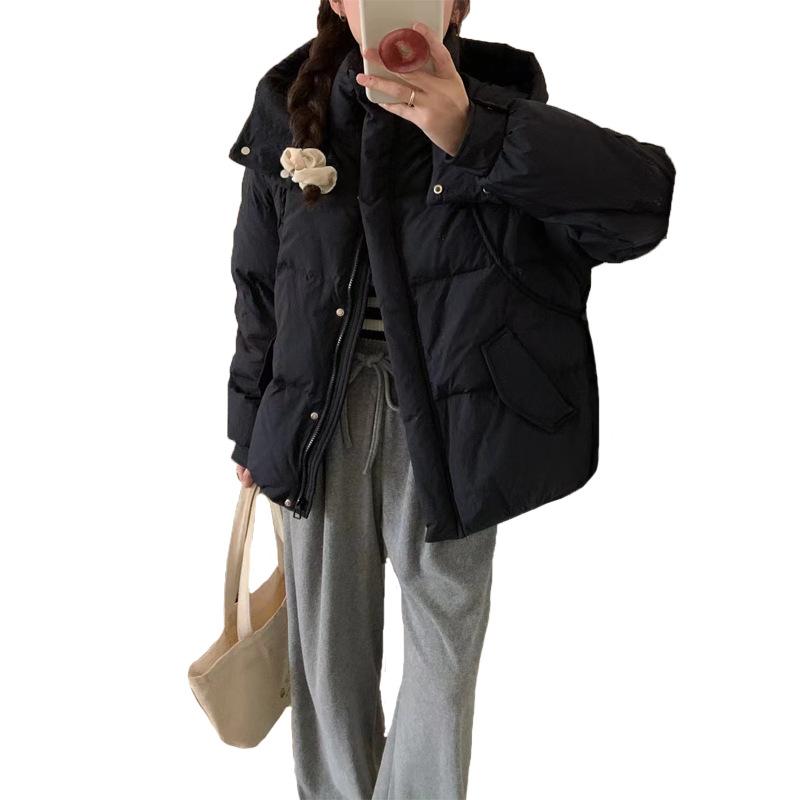 Hooded small down jacket women's 2024 winter new fashionable sweet arc warm white duck down jacket tide