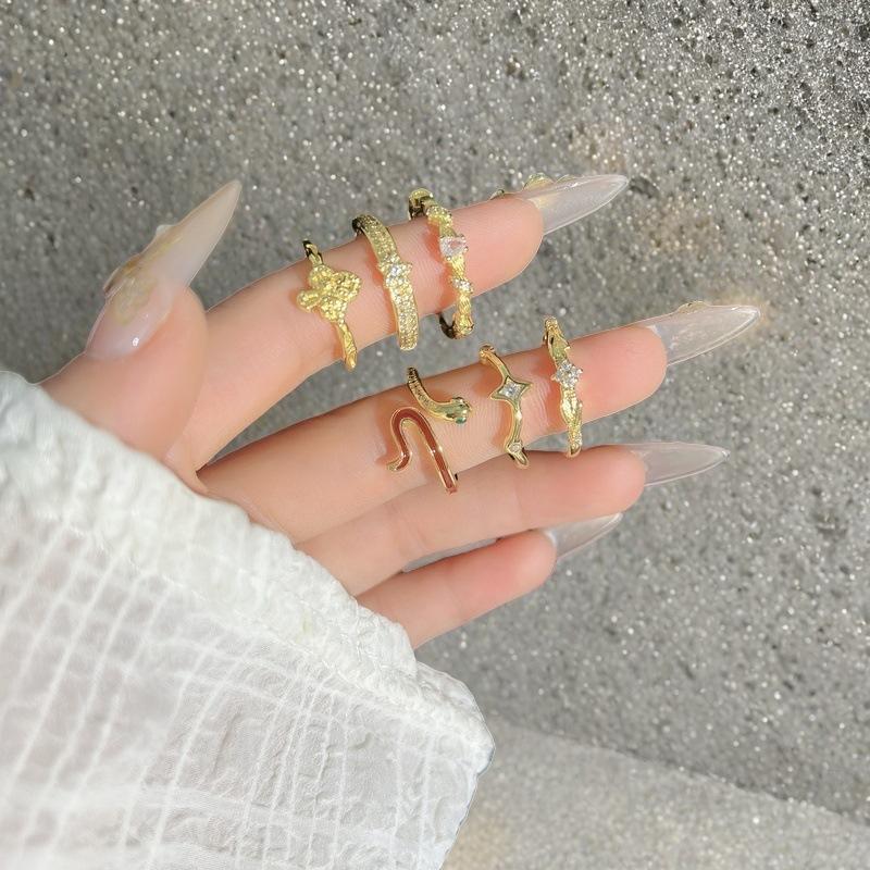 Minimalist Serpentine Full Diamond Zir*****Pen Ring Niche Personality High Sense Light Luxury Exquisite Ring Woman