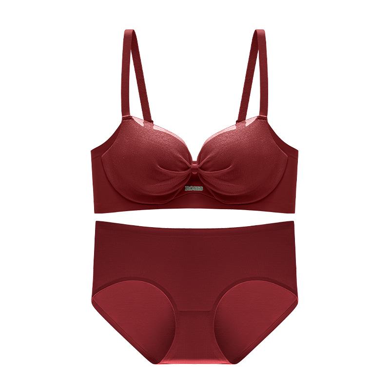 Women's Push-Up Bra: Wire-Free, Side Support, Thickened for Small Chest, Enhances Size, Prevents Sagging