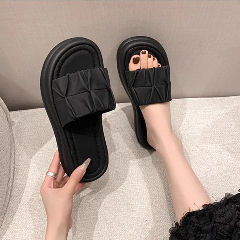 

Тапочки женские летние 2025 новая мода сандалии на толстой подошве маффины интернет-знаменитость супер огонь пляжные складные 40 чёрный