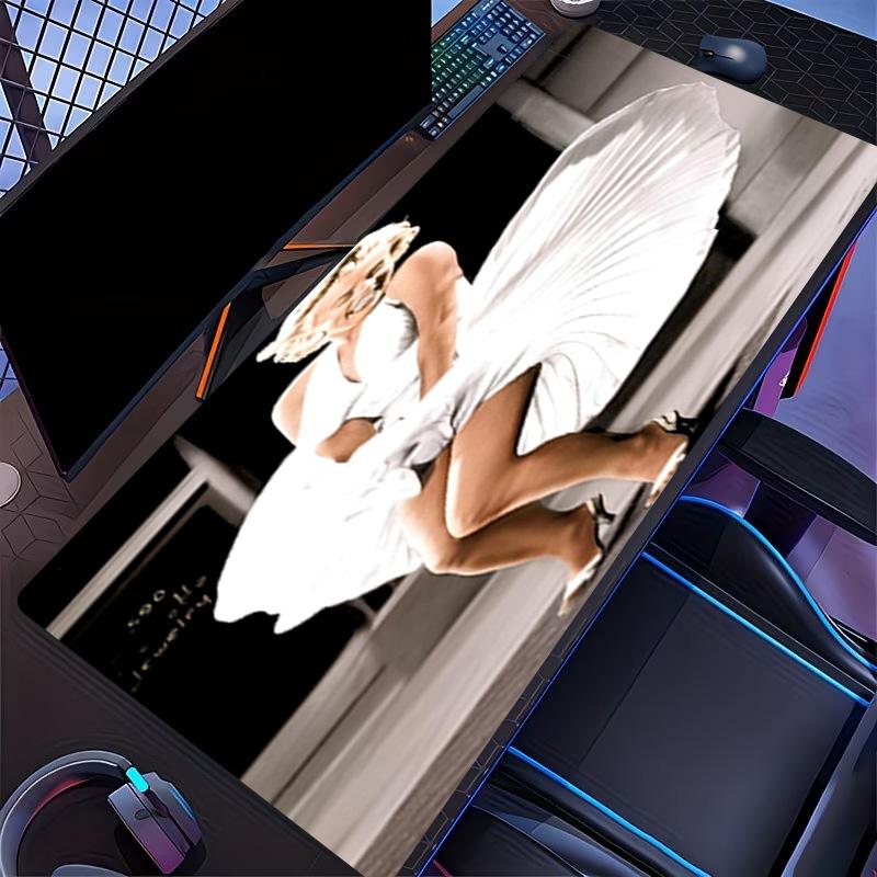 Marilyn Monroe Print Mouse Pad, for Keyboard Pad Laptop PC Mat for Office Home Use, Desk Decor, Perfect Birthday Gift for Gamers