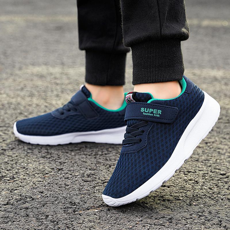 Dětské sportovní boty 28-40 jsou super lehké a chlapecké sportovní boty prodyšné na povrchu EVA