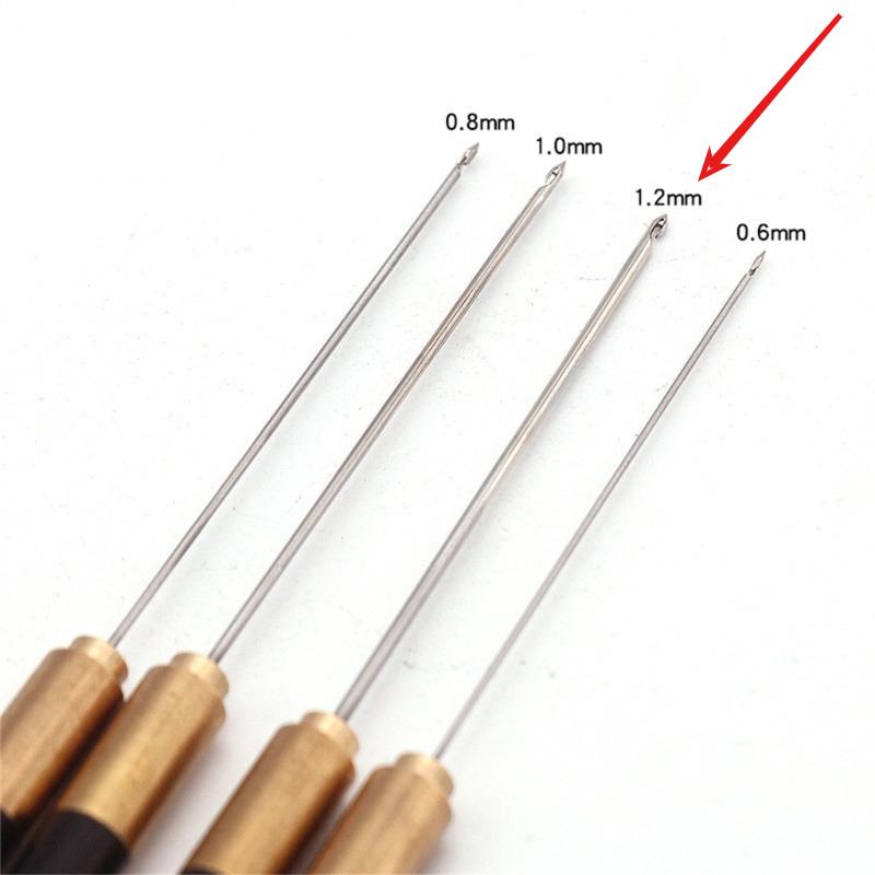 1 Pezzo Ganci per Ricamo all'Uncinetto, Manico in Legno Ganci per Perline per Cucito Ricamo Perline 0,6 mm + 0,8 mm + 1,0 mm + 1,2 mm
