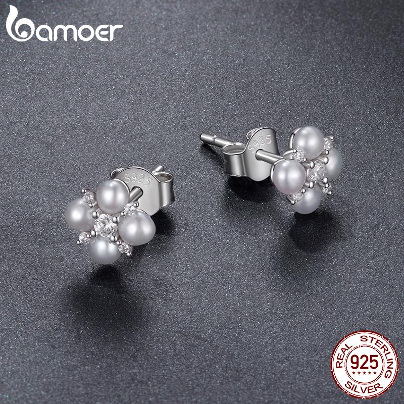 BAMOER Four-leaf Clover Moissanite Earrings, Natural Freshwater Pearls Round Cut Lab Created Diamond Wedding Stud Earrings S925