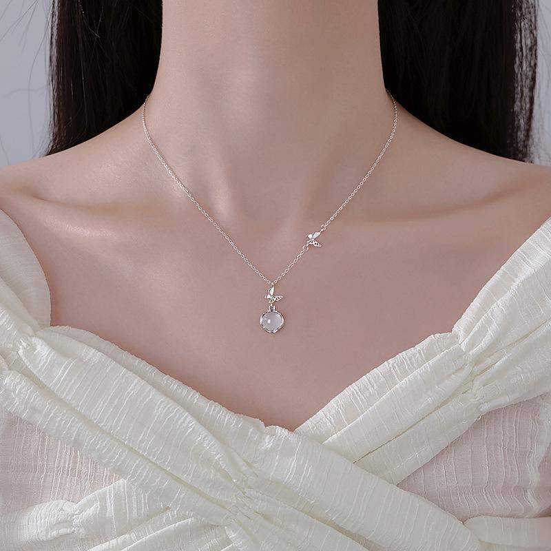 Xiangnan 999 Sterling Silver Butterfly Necklace - 2026 New Luxury Women's Clavicle Chain with High-End Niche Design