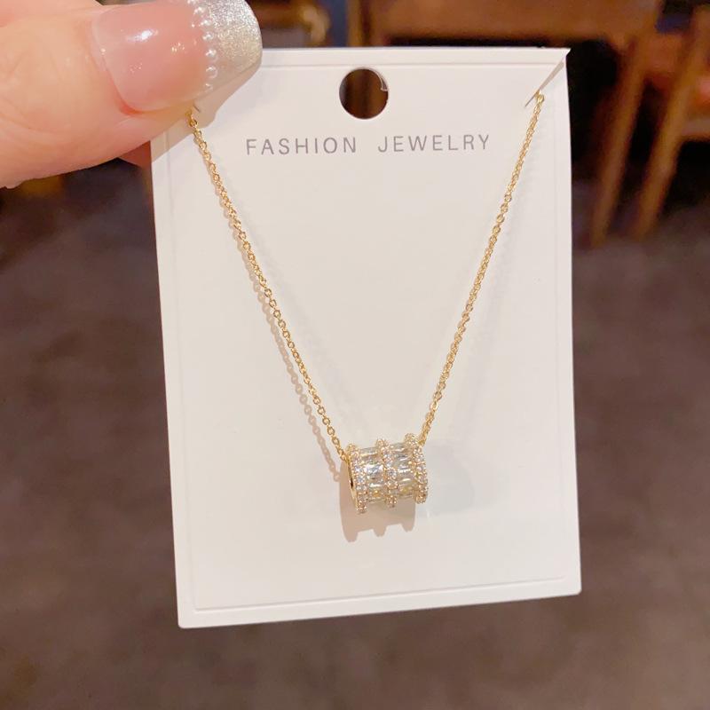 Exquisite Fashionable Light Luxury Small Waist Necklace