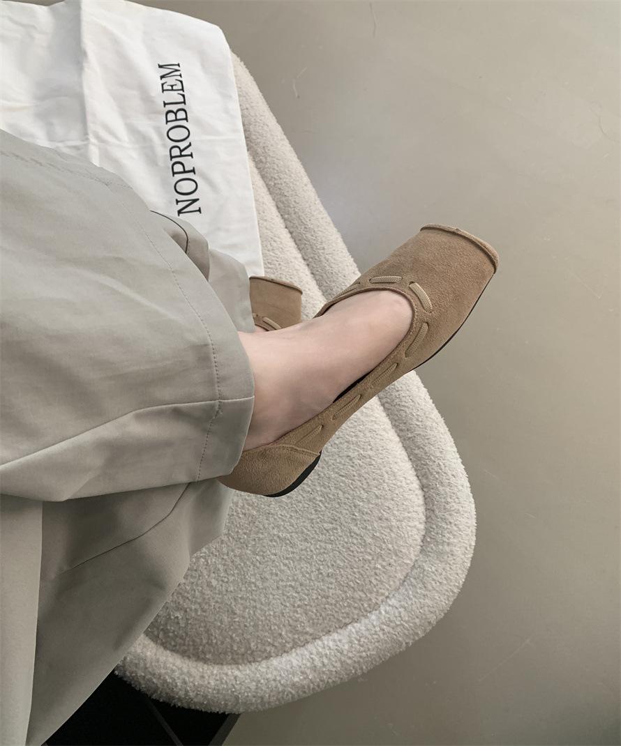 

Niche flat-bottomed Mary Jane women s shoes rake shoes 2025 spring and autumn new round head shallow mouth one-word buckle strap single shoes 39 хаки