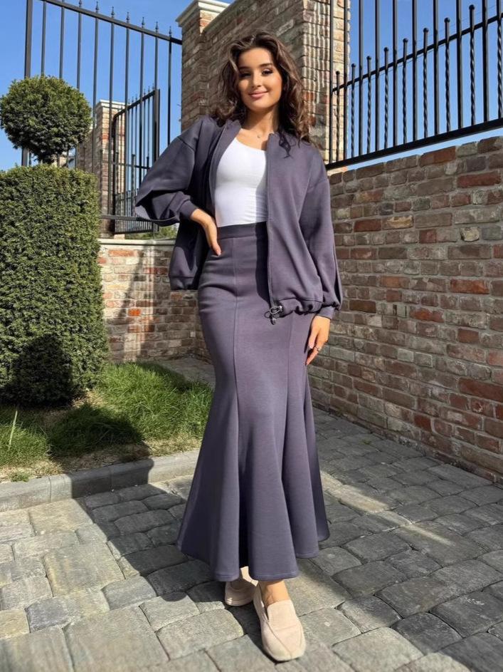 2024 Autumn Casual Solid Color Slim Fit Sweatshirt & Fishtail Skirt Two-Piece Set