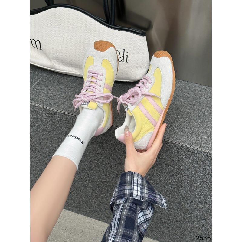 

Retro women s new leather flat-bottomed retro ballet color matching soft-soled comfortable casual shoes 35 розовый