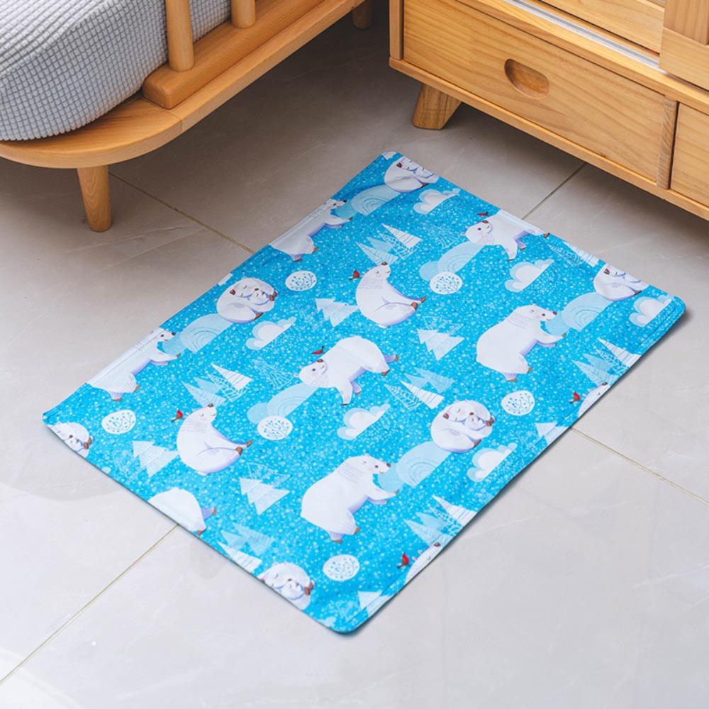 

Ice Silk Dog Bed Scratch Resistant and Bite Cat Sleep Bed High Quality Pet Cooling Mat Summer L-Polar bear