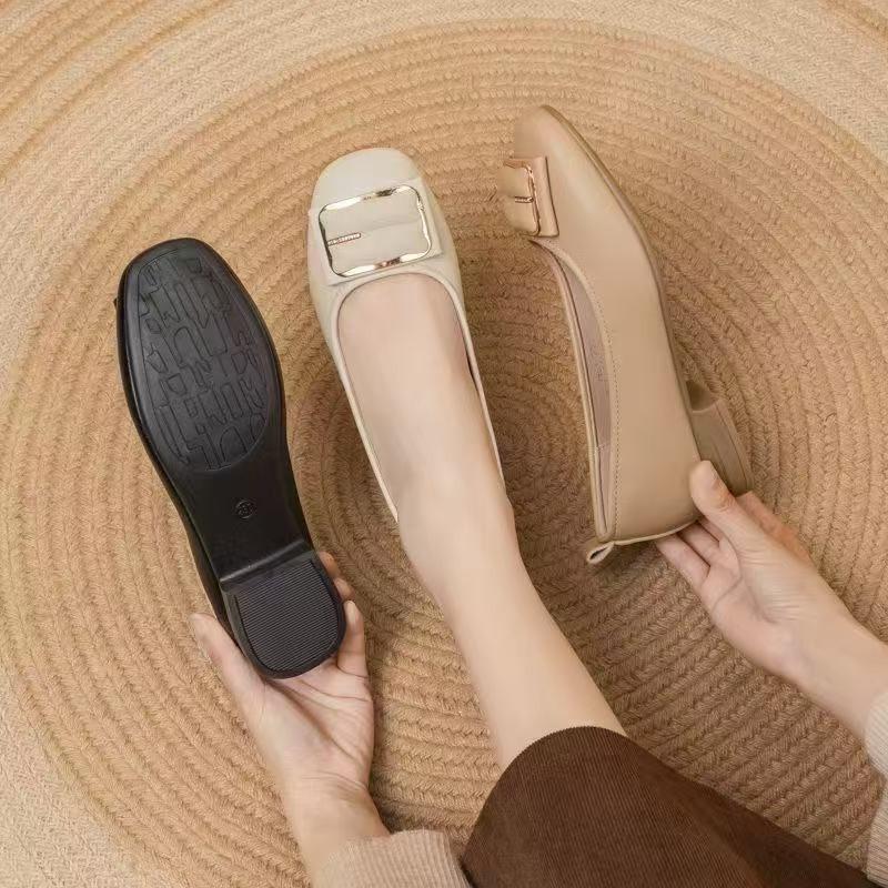 Doudou shoes women's spring new summer shoes middle-aged and elderly with skirts, soft soles and one pedal, shallow single shoes