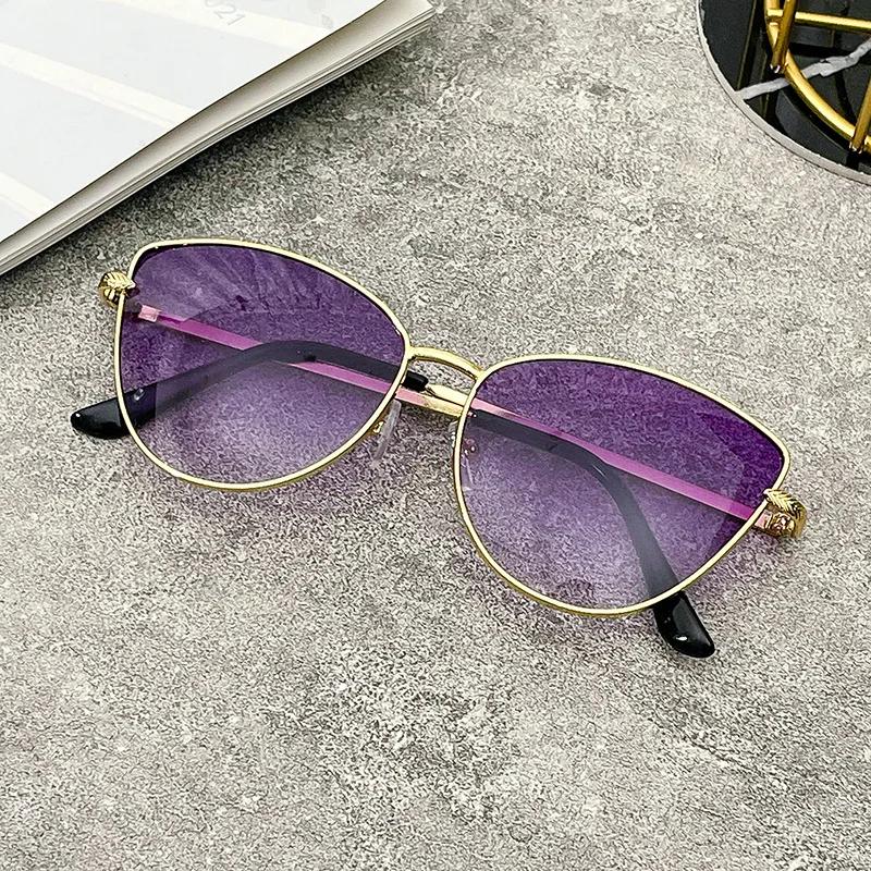 New Sexy Small Vintage Cat Eye Sunglasses Woman Vintage Sun Glasses Female Ladies Cat Eye Sunglass Metal Frame Glasses