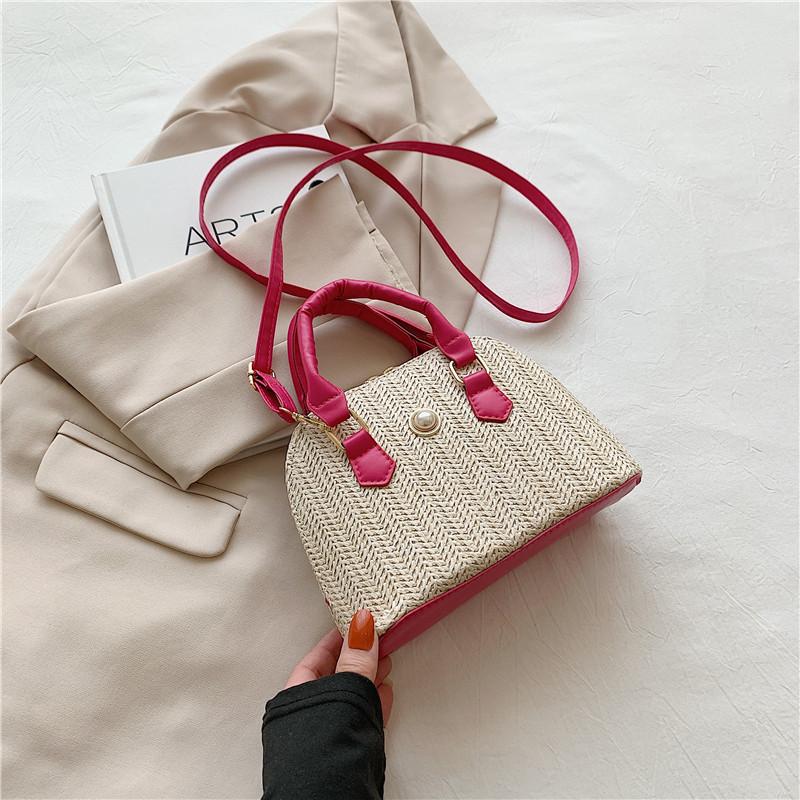 Trendy Woven Shell Shaped Handbag Fashionable Simple Shoulder Bag With Zipper