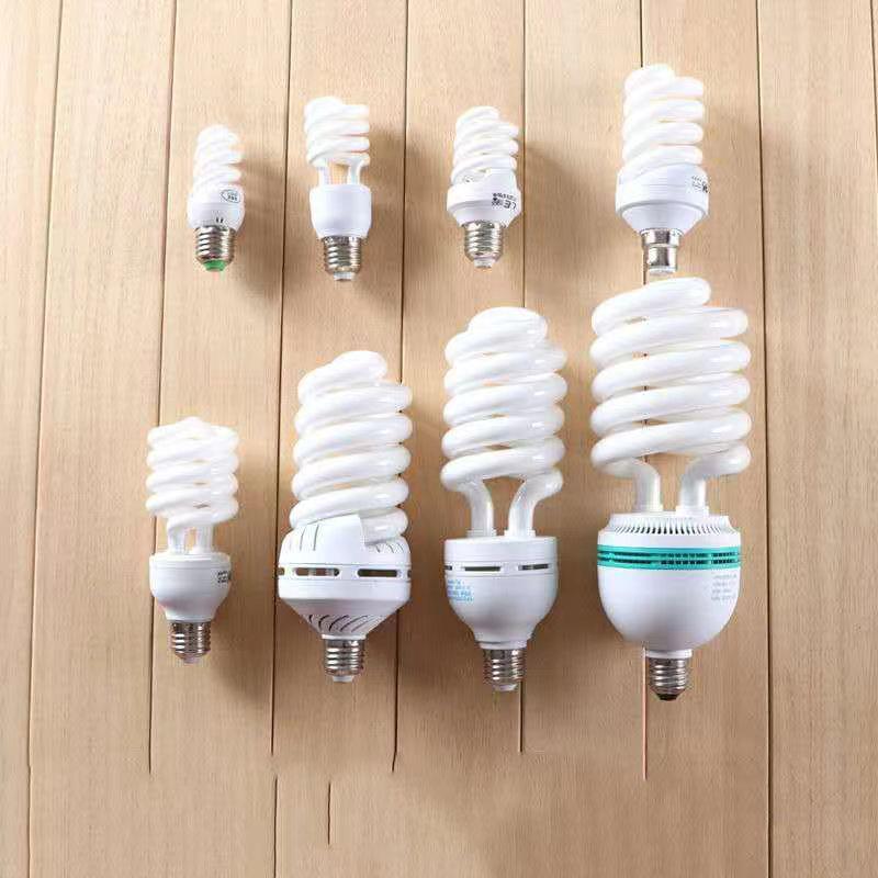 

Bright Energy-Saving Lamp with E27 Screw Base & E14/B22 Holder for Bedroom, Living Room, Kitchen, Bathroom, White Light. White Light - 5W - 5 Pack