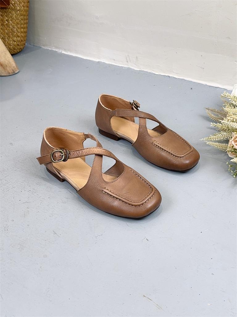 Fashion Fashionable retro style full leather women's diagonal buckle cowhide flat shoes for spring summer, soft sandals elderly