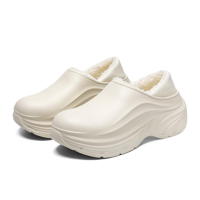 Large size winter new cotton shoes fashion couple models velvet warm shoes trend foot home