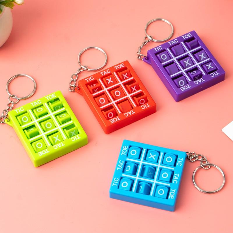 

XO -Tac-Toe Game A Convenient Toy For Children, A Small Gift For Classes, A Prize For Primary School Students And Kindergartens. One Size білий