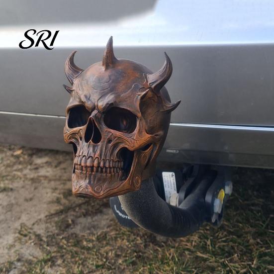 Horned Demon Skull Tow Cover Trailer Dust Heavy-Duty 3D Dust-proof Printed One-Piece Molded Bar Cap Matte Texture Accessory Weatherproof Hitch