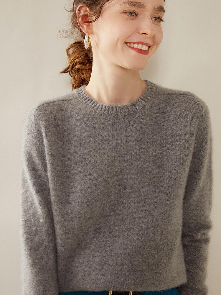Women's Loose Fit Cashmere Sweater, Round Neck, Saddle Shoulder Design for Autumn and Winter
