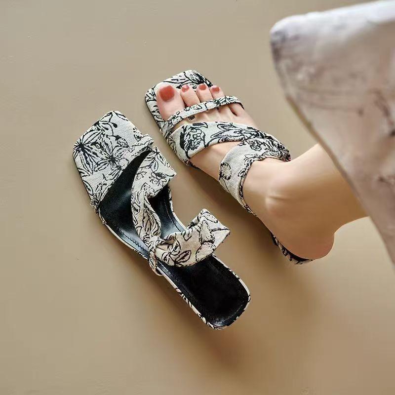 Hot Selling Sandalias De Mujer Retro Women's Sports Shoes 2025 Summer Fashion Dress Sandals Slippers Elegant High Heel Sandals